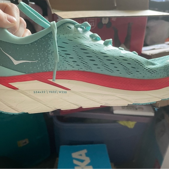 These are actually size 8 men’s. I wore once but they are too big. - Picture 5 of 7